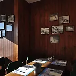 Hotel Merkur - West Station Interlaken