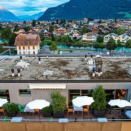 Merkur - West Station Hotell