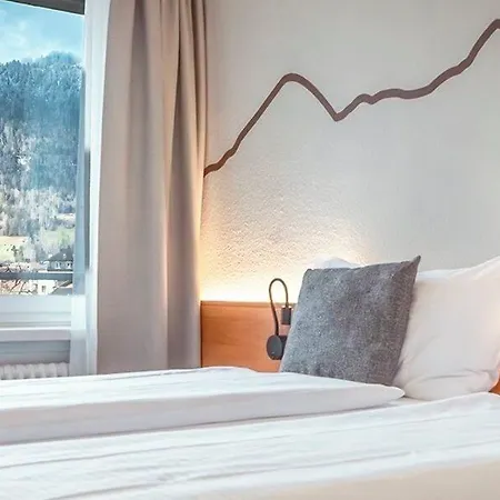 Merkur - West Station 3* Interlaken