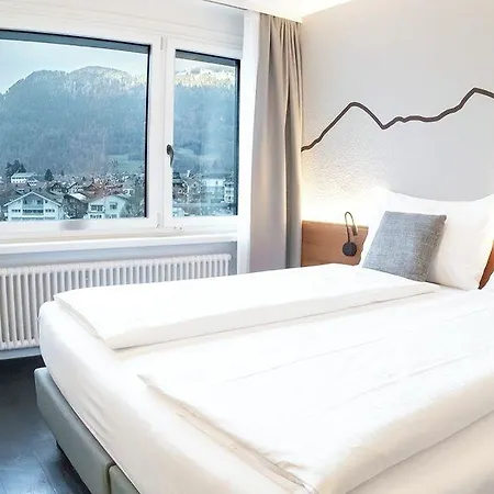 Merkur - West Station 3* Interlaken