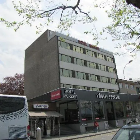 Szálloda Merkur - West Station 3*