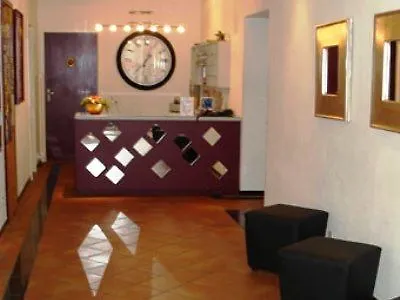 Hotell Merkur - West Station