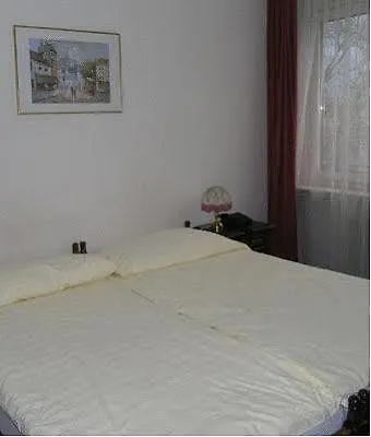 Merkur - West Station Hotell Interlaken