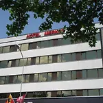 Ξενοδοχείο Merkur - West Station