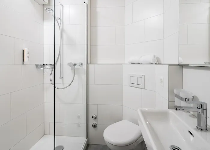 Merkur - West Station 3*