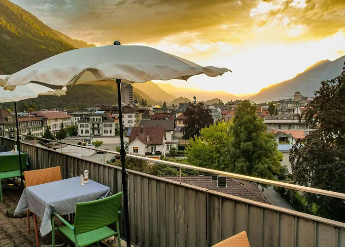 Готель Merkur - West Station