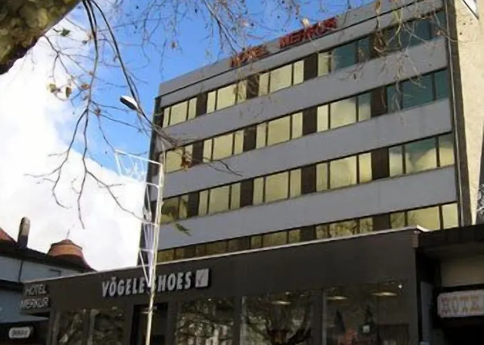 Готель Merkur - West Station